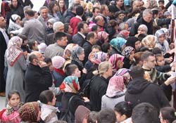 Burs sınavına yoğun ilgi