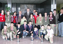 Atletizmciler Topaloğlu'nu ziyaret etti