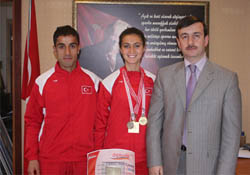 Milli atletden teşekkür ziyareti