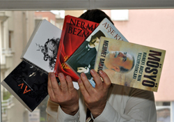 OMÜ'de sahte kitap operasyonu