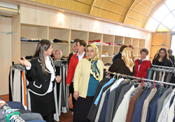 Hayır Çarşısı umut oluyor