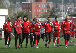 Taraftardan kağıt Şöleni Hazırlığı