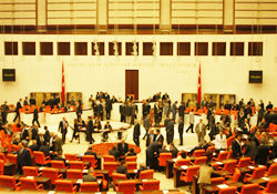 Meclis'te olağanüstü toplantı hazırlığı