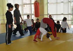 CİMNASTİKÇİLERE AİLE  DESTEĞİ