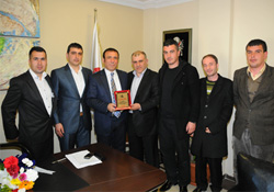 Şehzadeler'den Genç'e teşekkür