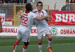 Bize güvenenleri mahcup etmeyeceğiz