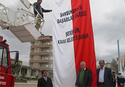 Kavak'ta her yer Kırmızı Beyaz