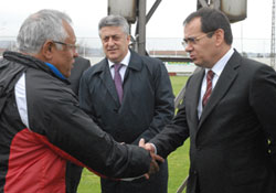 Bakan Demir başarı diledi