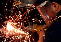 4 sanayiciden 1'i yeni istihdam diyor