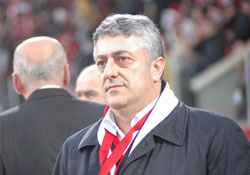 LİDER ÇIKMAK YAKIŞIR