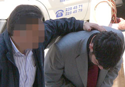 4 ayrı suçtan aranıyordu