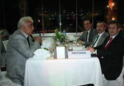 Şampiyonluk yemeğinde buluştular