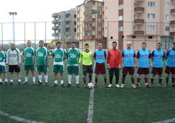 Turnuvada heyecan sürüyor