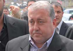 Bizi hedefe taşıyacak bir hoca ile anlaşacağız