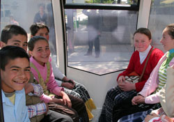 Öğrencilerin teleferik heyecanı