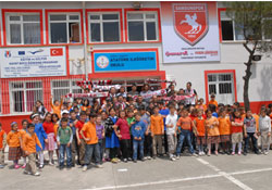 MİNİKLERİN SAMSUNSPOR SEVGİSİ