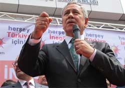 Üç lideri böyle tarif etti