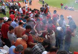 ŞİRİNLER BARBEKÜ'DE BULUŞTU