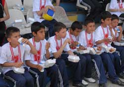 Mini Voleybol Şenliği Büyüledi