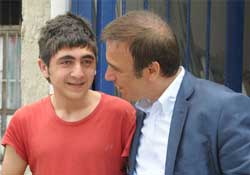 "Efendi değil hizmetkarız"