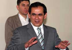 Müteahhitlere gözdağı