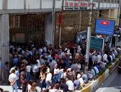 İşsizler ordusu devleşiyor!