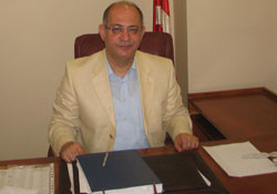 Önce liseyi bitirdik sonra...