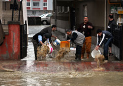 Yine yağmur yine mağduriyet