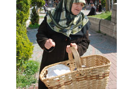 Ayşe Nine'den hayat dersi