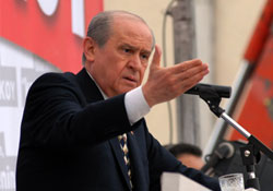 Bahçeli ağzına geleni saydı