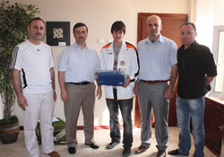 Altunsoy'u ziyaret etti