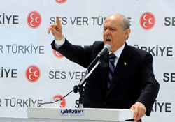 Bahçeli'den yemin töreni çağrısı