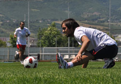 Yüksek tempoda başladılar