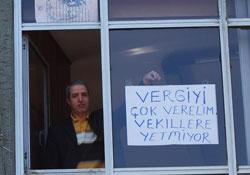 Seçim bitti vatandaş yine aç