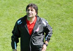 3 yabancı daha yolda