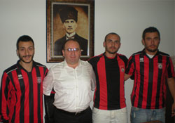 1930 Bafraspor'dan üç imza Bal Liginde bulunan