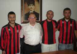 1930 Bafraspor'dan üç imza