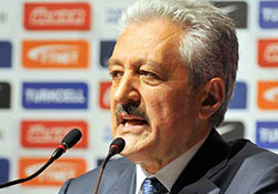 Kimseyi kolladığımız yok