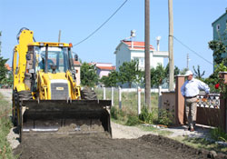 Yakakent'e yama yapılıyor