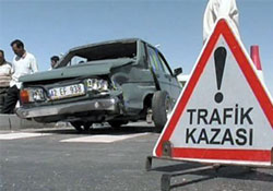 Trafik kazası: 4 ölü 1 yaralı