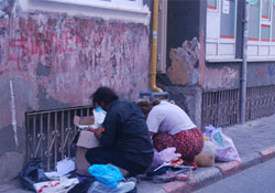 DIŞLANAN İŞSİZLER