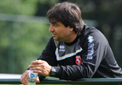 Hollanda kampı çok önemli