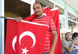 Bayrak satışında düşüş var