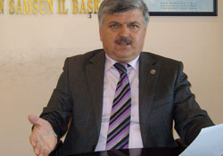 "Hükümetin gölgesinde değiliz"