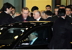 Erdoğan'ın korumalarına öfke kontrolü