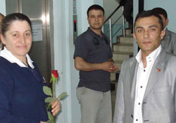 AK Gençlik'den hemşirelere ziyaret