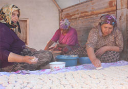 "Marketlere inat yaşasın geleneklerimiz"