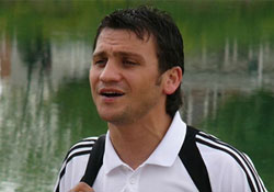 Celil Sağır'a indirim