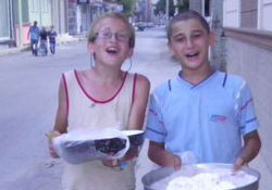 Atom var atom...İftarlık atom!