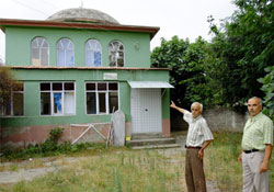 CEMAAT VAR İMAM YOK!